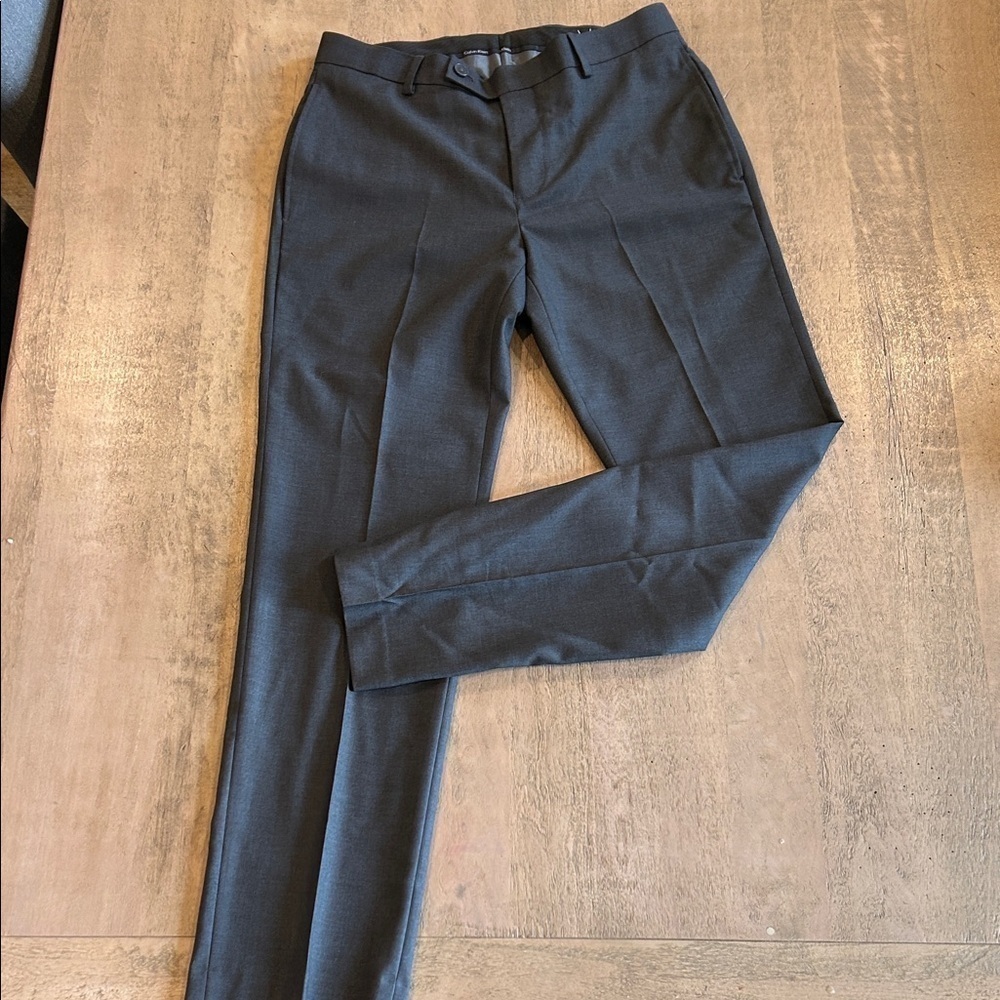 Calvin Klein Charcoal Dress Pants for Men 30 x 30